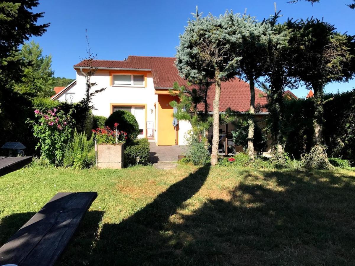 Apartmán Marta Banka Exterior foto